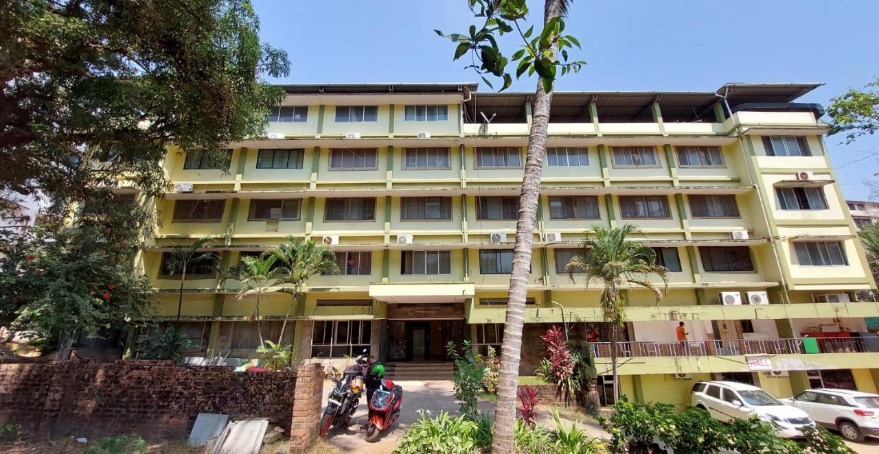 Hotel Surya Mangalore Bagian luar foto
